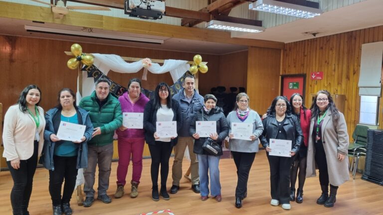Vilcún certifica a 110 participantes del Programa Mujeres Jefas de Hogar 2024
