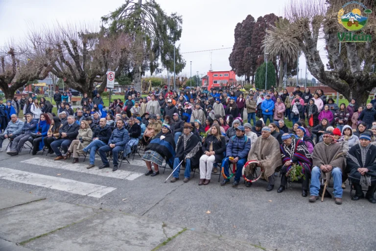 Vilcún da inicio al Mes de la Cultura Mapuche con el izamiento de la Bandera Wuñelfe