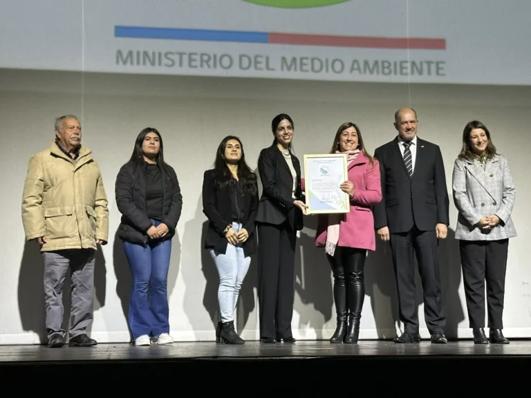 Vilcún alcanza nivel de Excelencia Ambiental y establecimientos educacionales reciben certificación regional