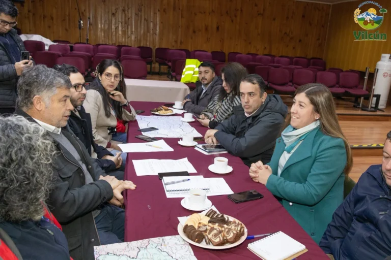 Municipalidades de Vilcún y Padre Las Casas fortalecen alianza para impulsar trabajo conjunto en beneficio de ambas comunas.