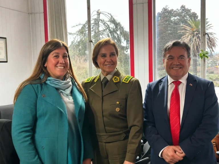 Alcaldesa Katherinne Migueles Muñoz gestiona importantes avances para fortalecer la seguridad en Vilcún y General López