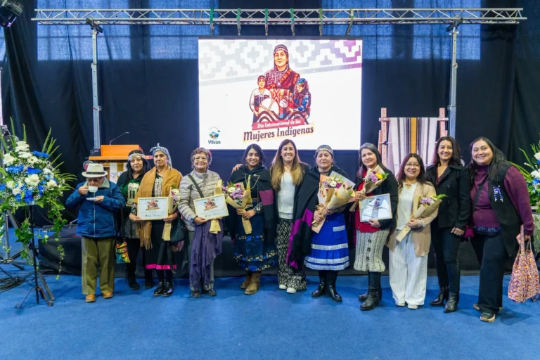 Vilcún conmemoró el Día Internacional de la Mujer Indígena con una jornada de reconocimiento y puesta en valor de la cultura mapuche